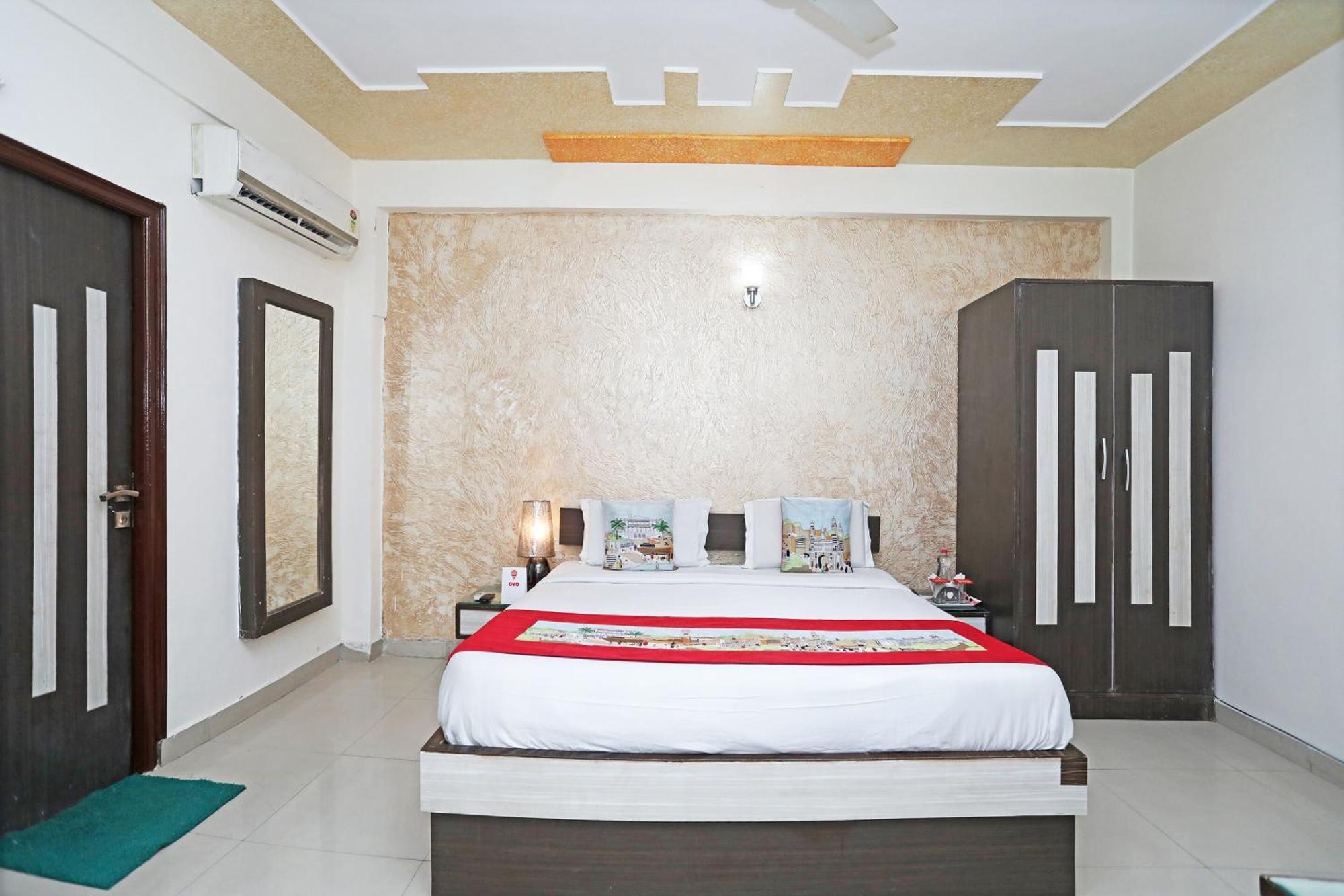 Hotel O Shanti Palace Agra  Kültér fotó