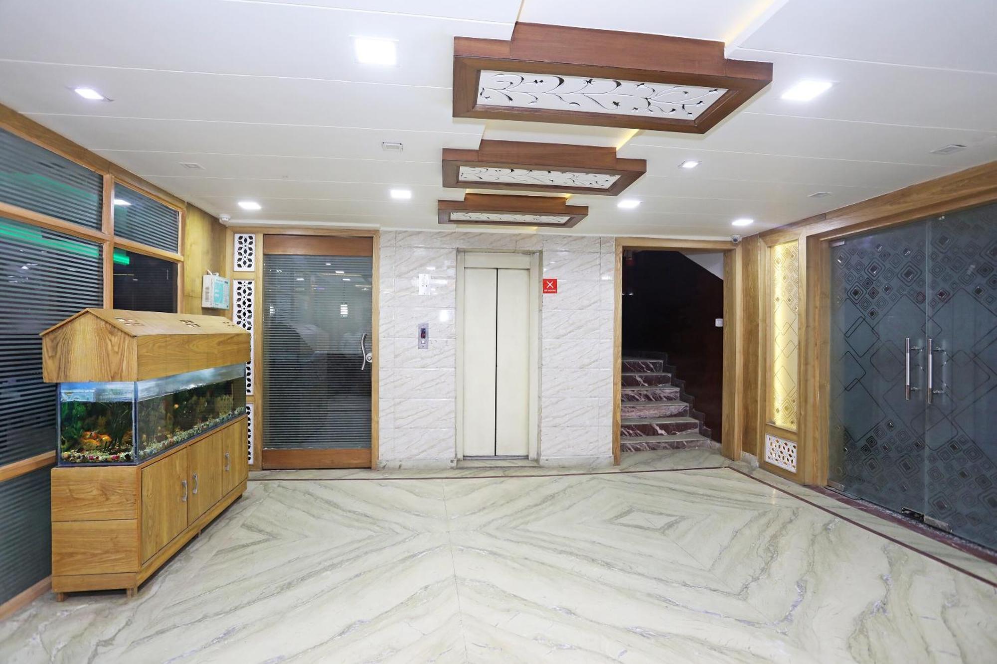 Hotel O Shanti Palace Agra  Kültér fotó